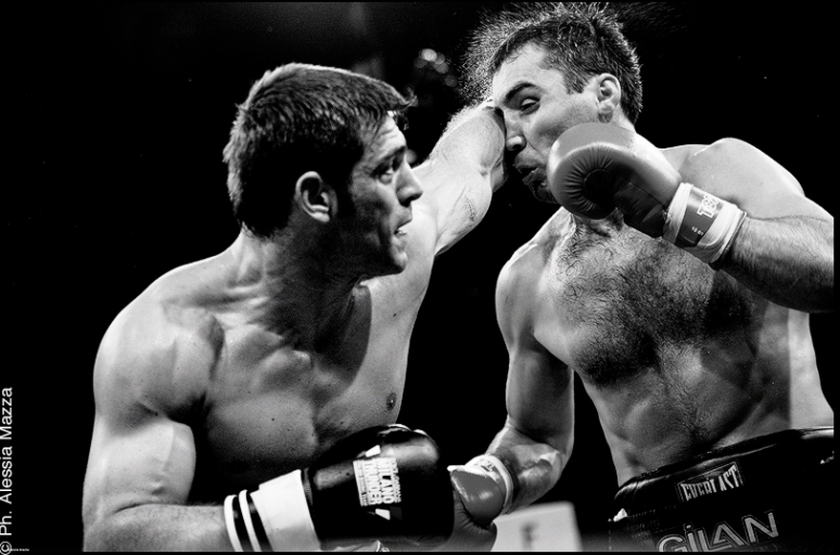 Clemente RUSSO VS Haji MURTUZALIYEV - World Series Of Boxing
